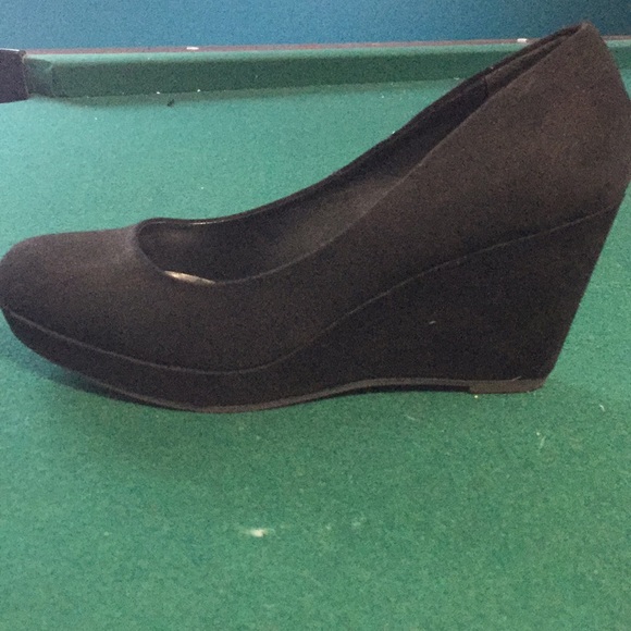 Wedges - Picture 3 of 4